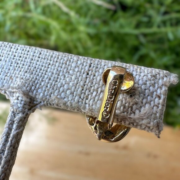 Vintage Christian Dior Clip Earrings Gold Plated Designer Fashion Jewelry 5/8" - Picture 5 of 10